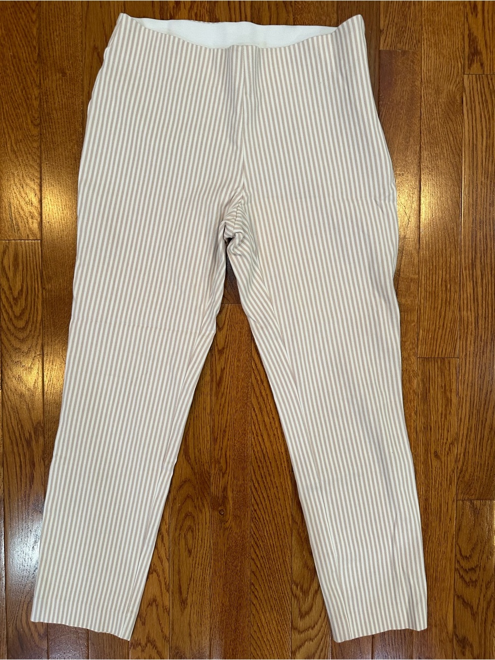 A new day tan and white striped pixie pants women’s size 4 EUC